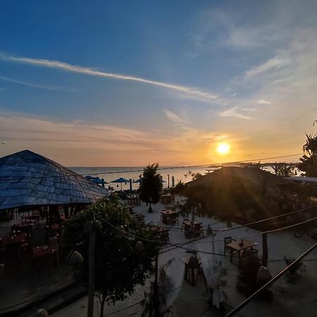 Living Asia Sunset Resort Gili Air Exterior photo