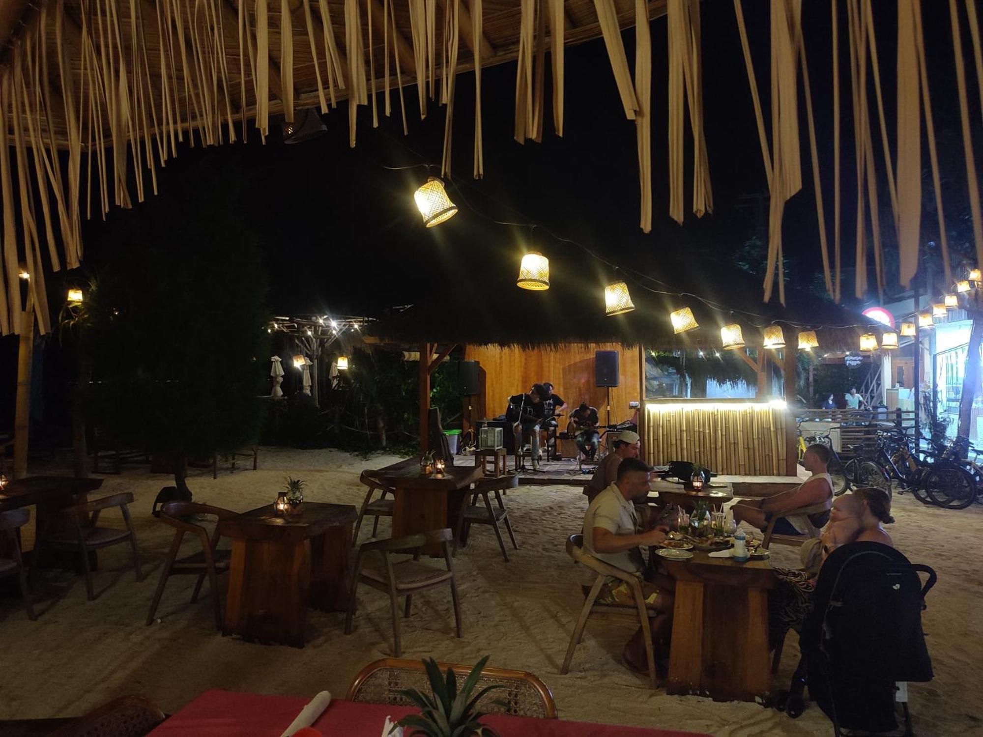 Living Asia Sunset Resort Gili Air Exterior photo